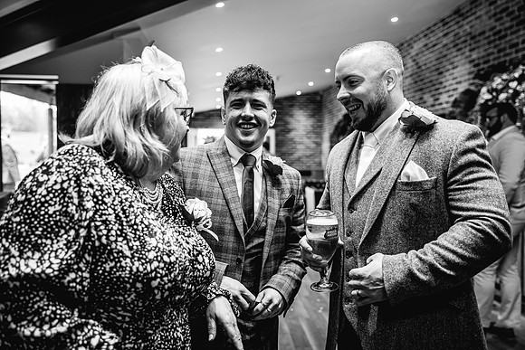 Foxtail Barns Wedding Photography - Kate & Jonathon-439