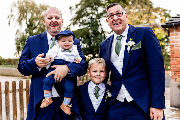 Hanbury Barn Wedding Photography - Laura & Phil-423