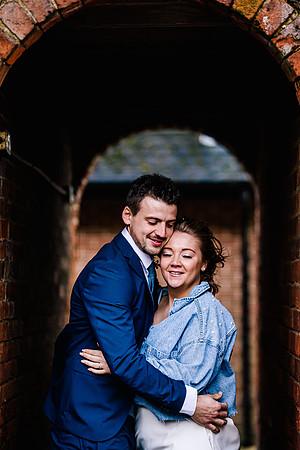 Hanbury Barn Wedding Photography - Hannah & Adam-581