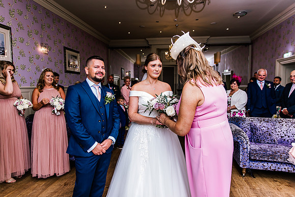 Newby Bridge Wedding Photography - Laura & Ryan-267