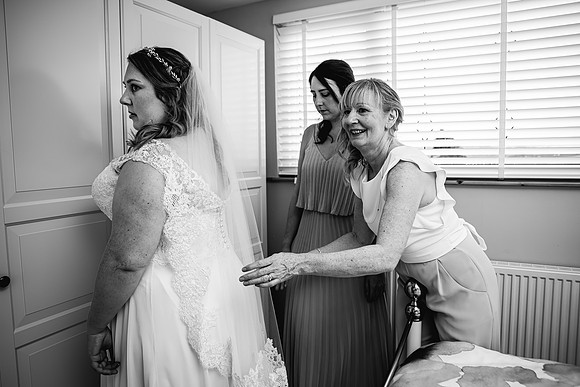 Eyam Hall Wedding Photography - Amanda & John-125