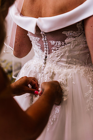 Newby Bridge Wedding Photography - Laura & Ryan-244