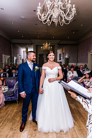 Newby Bridge Wedding Photography - Laura & Ryan-288