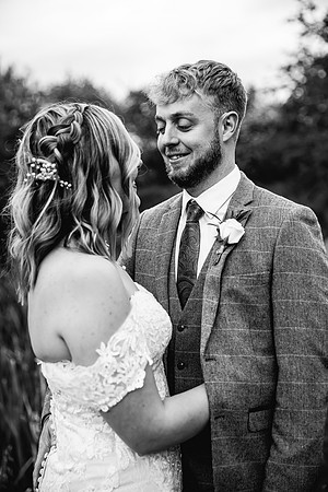 Alcumlow Wedding Barn Photography - Aimee & Mike-687