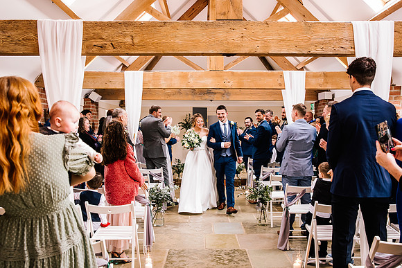 Hanbury Barn Wedding Photography - Hannah & Adam-368