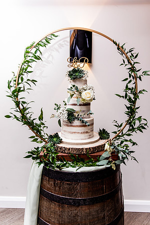 Hanbury Barn Wedding Photography - Laura & Phil-144