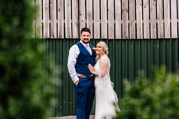 Sandhole Oak Barn Wedding Photography - Becky & Sam-424