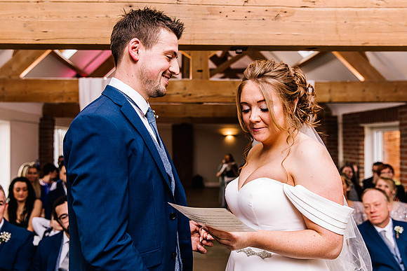 Hanbury Barn Wedding Photography - Hannah & Adam-314