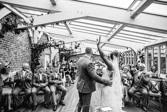 Foxtail Barns Wedding Photography - Kate & Jonathon-334