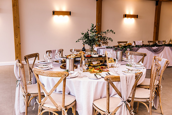 Hanbury Barn Wedding Photography - Hannah & Adam-631