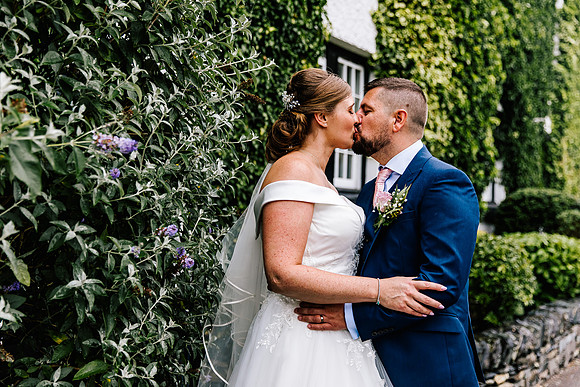 Newby Bridge Wedding Photography - Laura & Ryan-502