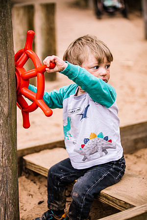 Engagement-Family Shoot at Trentham Gardens-208