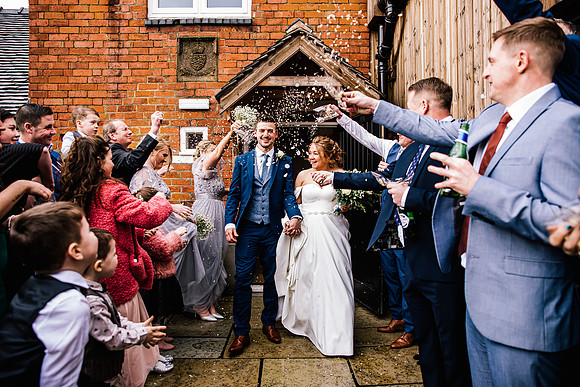 Hanbury Barn Wedding Photography - Hannah & Adam-379