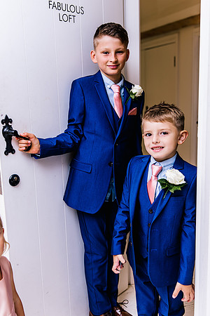 Newby Bridge Wedding Photography - Laura & Ryan-233