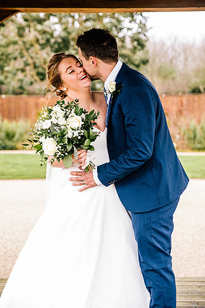 Hanbury Barn Wedding Photography - Hannah & Adam-512