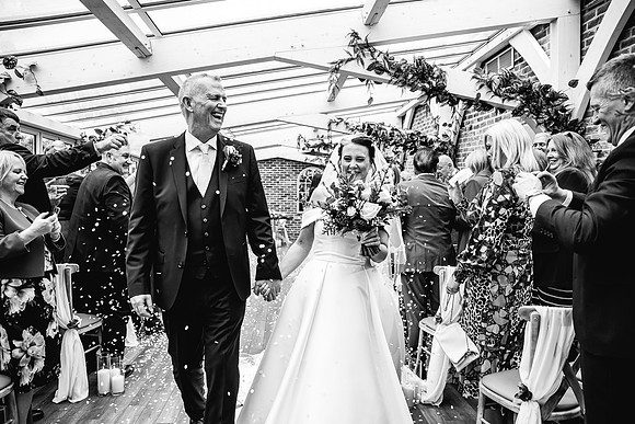Foxtail Barns Wedding Photography - Jill & Chris-400