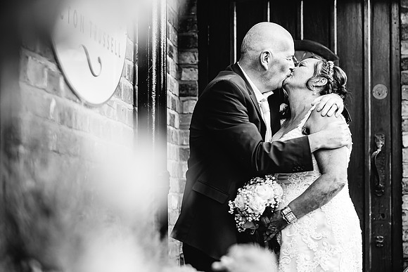 Jane & David - Gift Of A Wedding - Moat House Acton Trussell-504