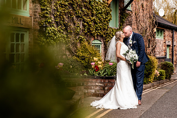 The Mill Hotel Stone Wedding - Danielle & Lloyd-618
