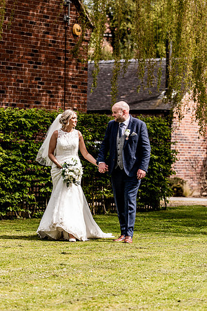 The Mill Hotel Stone Wedding - Danielle & Lloyd-665