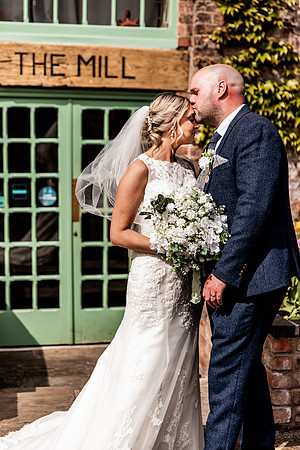 The Mill Hotel Stone Wedding - Danielle & Lloyd-612