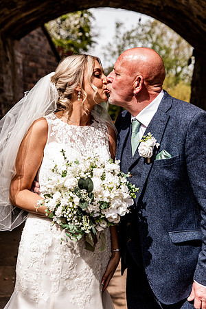 The Mill Hotel Stone Wedding - Danielle & Lloyd-519