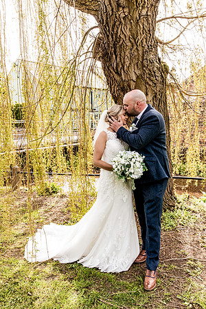 The Mill Hotel Stone Wedding - Danielle & Lloyd-640