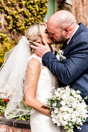 The Mill Hotel Stone Wedding - Danielle & Lloyd-625
