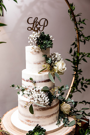 Hanbury Barn Wedding Photography - Laura & Phil-469
