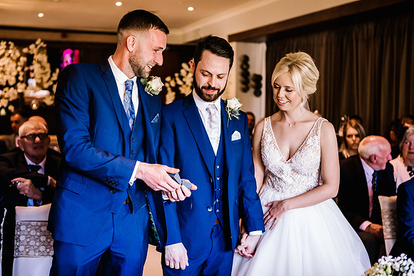 Three Horseshoes Wedding Photography - Staffordshire Weddding Photographer - Laura & Louis-266