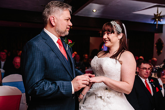 Hunters Lodge Wedding Photography - Jenny & Bob-335