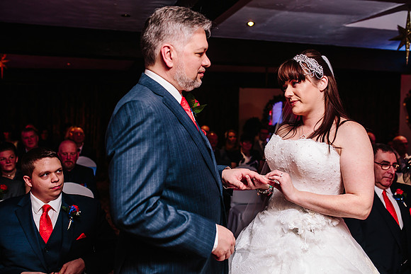 Hunters Lodge Wedding Photography - Jenny & Bob-337