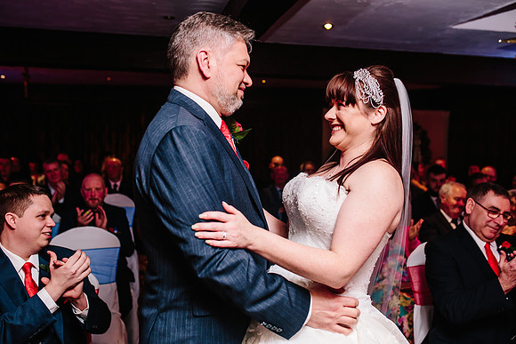 Hunters Lodge Wedding Photography - Jenny & Bob-342