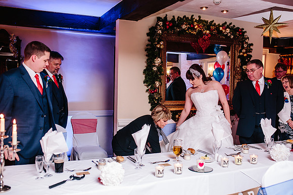 Hunters Lodge Wedding Photography - Jenny & Bob-516