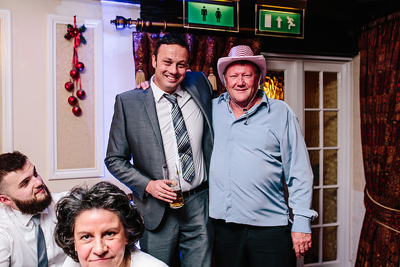 Hunters Lodge Wedding Photography - Jenny & Bob-637