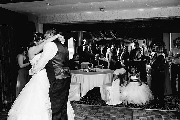 Hunters Lodge Wedding Photography - Jenny & Bob-656