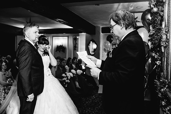 Hunters Lodge Wedding Photography - Jenny & Bob-328
