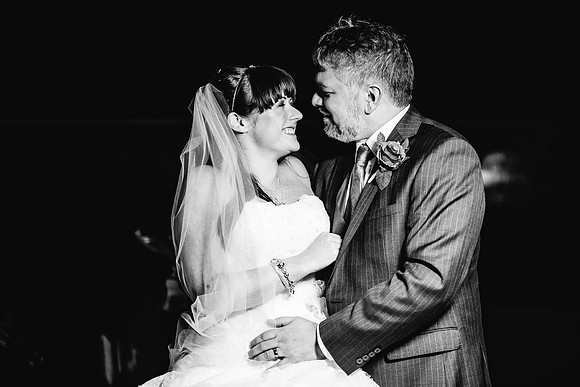 Hunters Lodge Wedding Photography - Jenny & Bob-487