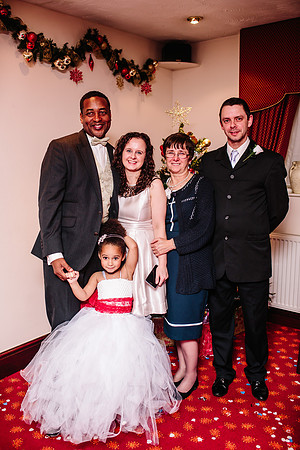 Hunters Lodge Wedding Photography - Jenny & Bob-447