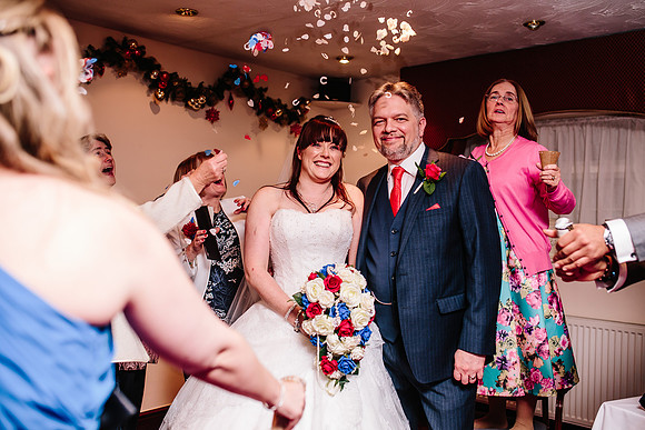 Hunters Lodge Wedding Photography - Jenny & Bob-392