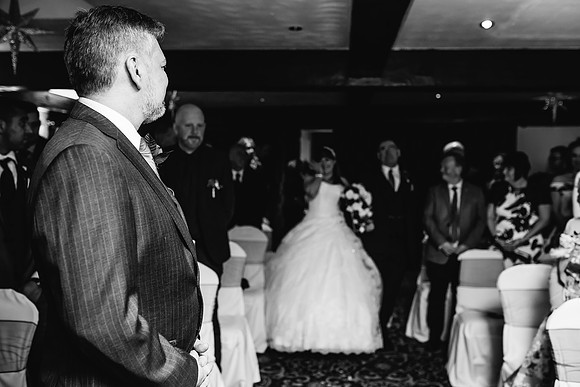 Hunters Lodge Wedding Photography - Jenny & Bob-307