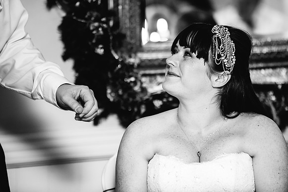 Hunters Lodge Wedding Photography - Jenny & Bob-561