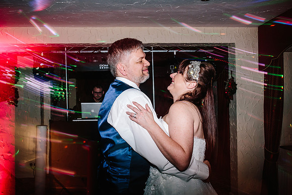 Hunters Lodge Wedding Photography - Jenny & Bob-671