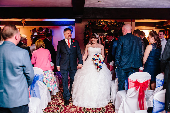 Hunters Lodge Wedding Photography - Jenny & Bob-366