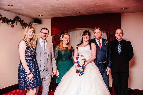 Hunters Lodge Wedding Photography - Jenny & Bob-423