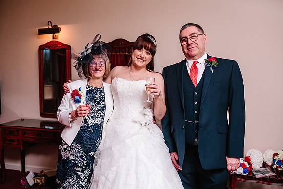 Hunters Lodge Wedding Photography - Jenny & Bob-274