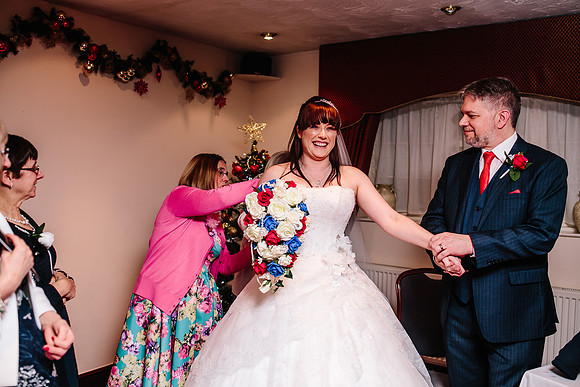 Hunters Lodge Wedding Photography - Jenny & Bob-406