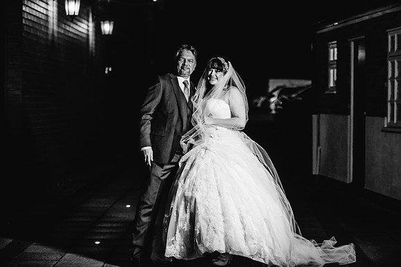 Hunters Lodge Wedding Photography - Jenny & Bob-488