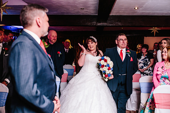 Hunters Lodge Wedding Photography - Jenny & Bob-308