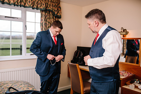 Hunters Lodge Wedding Photography - Jenny & Bob-142