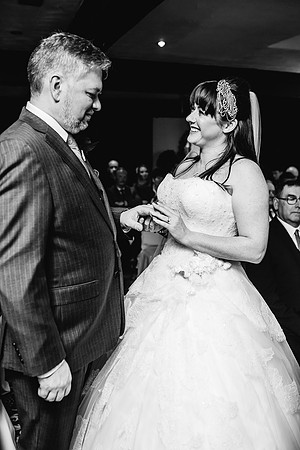 Hunters Lodge Wedding Photography - Jenny & Bob-339